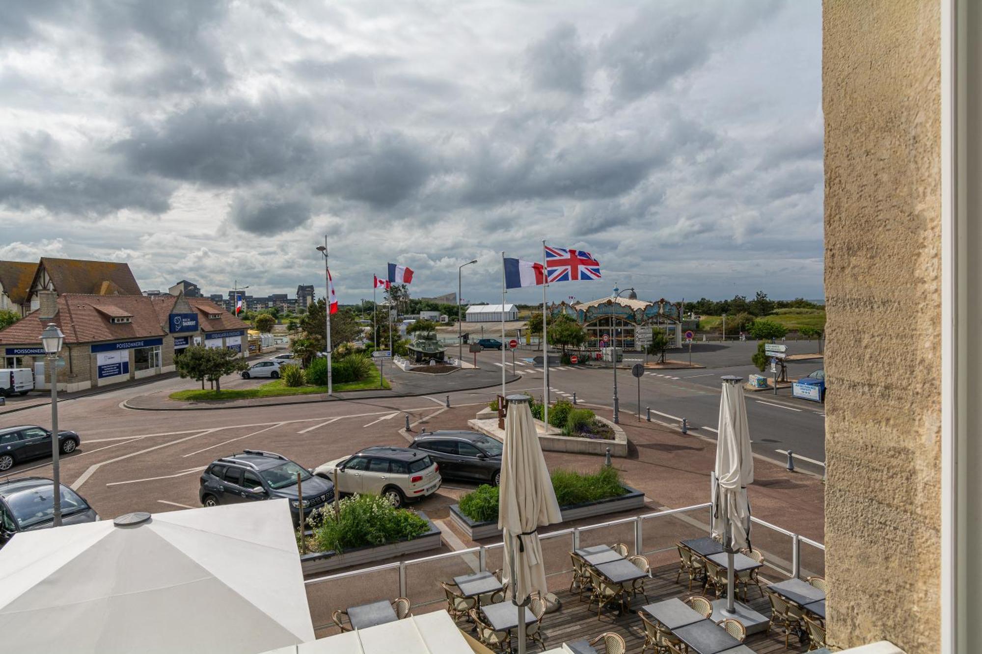 Hotel De La Plage Courseulles-sur-Mer Kültér fotó