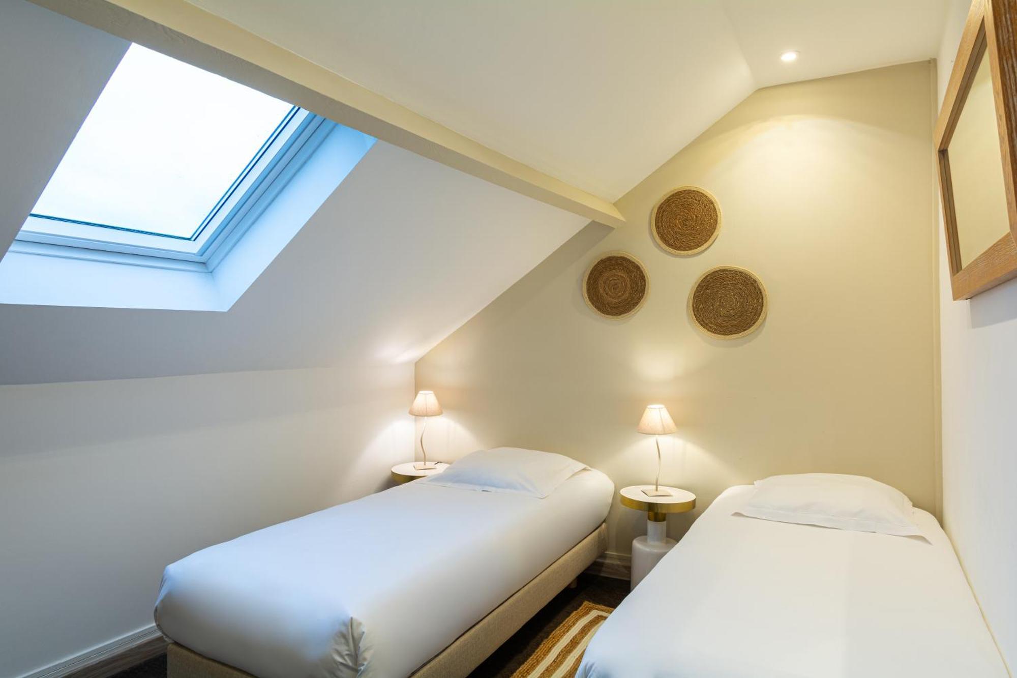 Hotel De La Plage Courseulles-sur-Mer Kültér fotó