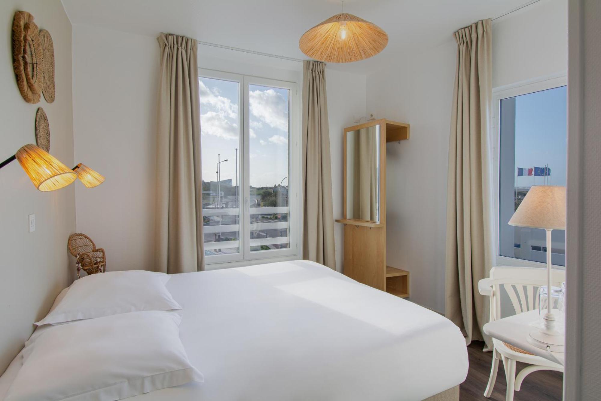 Hotel De La Plage Courseulles-sur-Mer Kültér fotó
